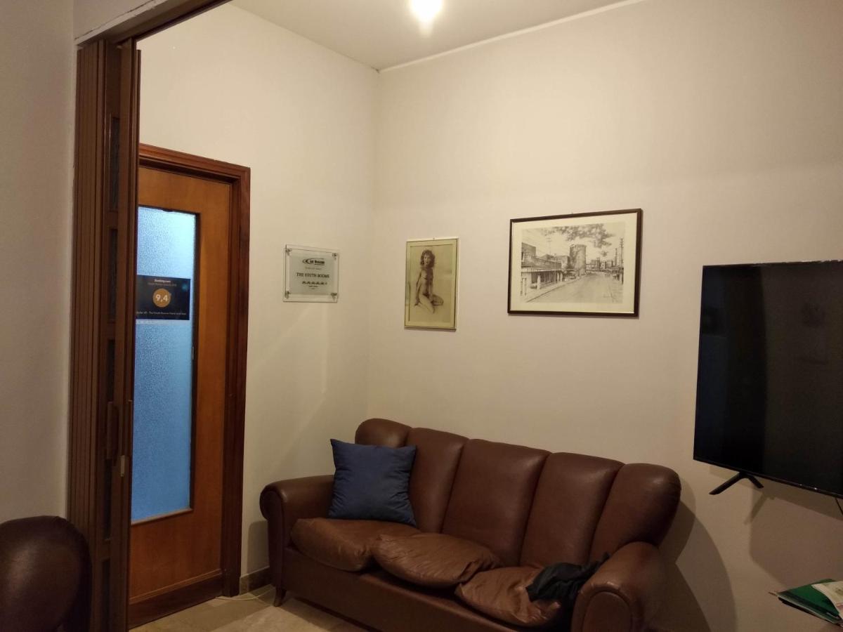 Апартаменты Casa Studenti E Giovani Turisti Fkk - Giochi Di Societa Ed Intimo Party - Volontari Benvenuti Палермо Экстерьер фото